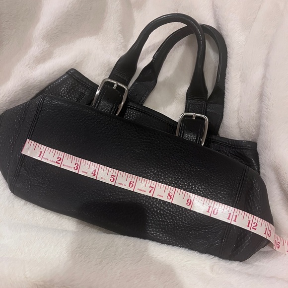 ✨🖤COLE HAAN Black Pebbled Leather Shoulder Purse Bag w/Adj. Buckle Straps 🖤✨ - Picture 14 of 17